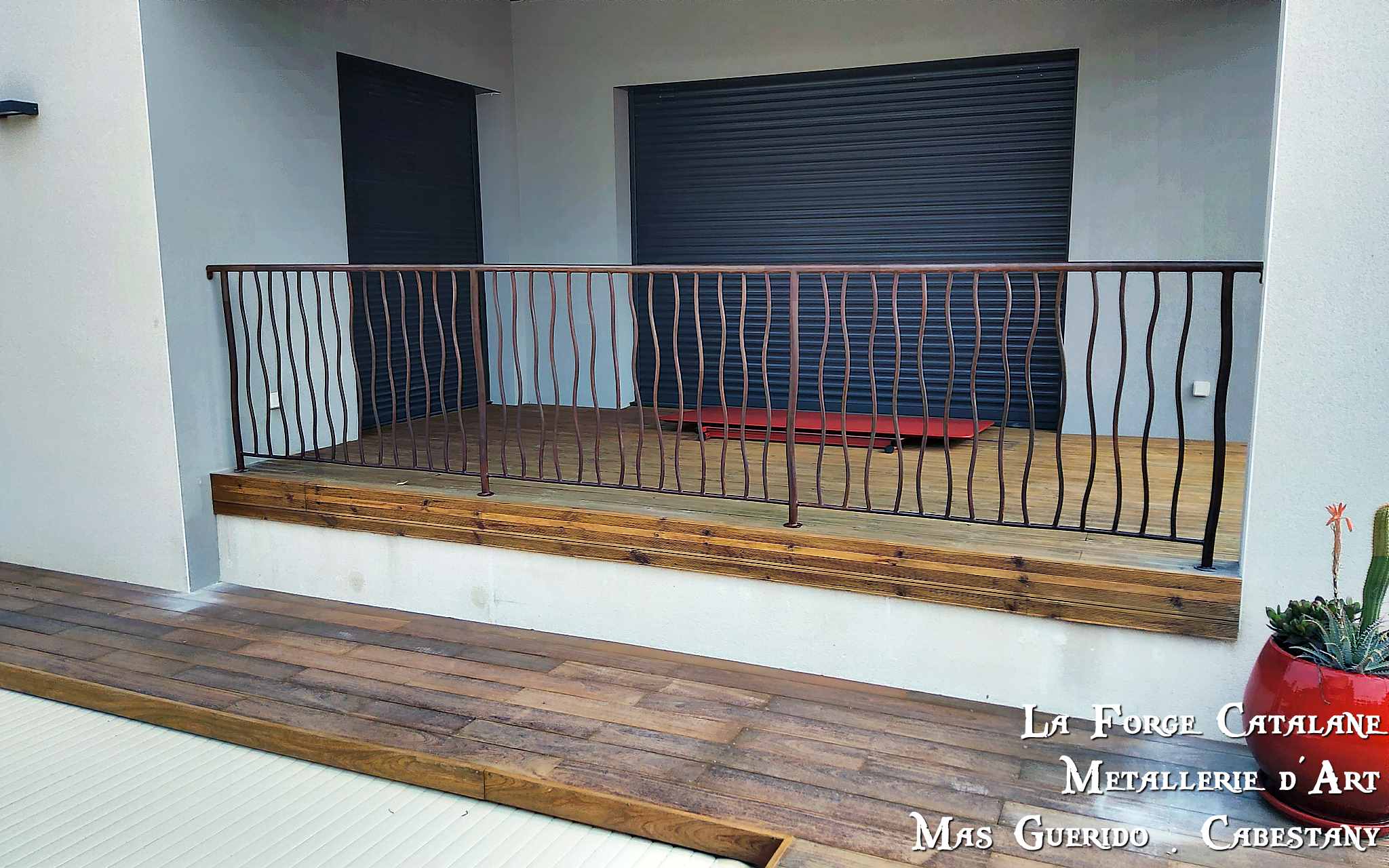 garde corps barreaudage en fer rond effet  tordus vagues forge catalane.jpg